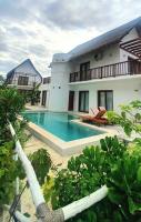 Ocean View Villa with pool, Zanzibar - B&B Pingwe