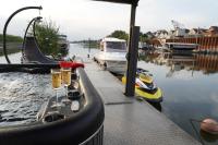Hafen Oase - 2 Hausboote, 2 Whirlpool, 1 Sauna, Wellness - Ferienwohnung Leverkusen