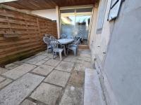 Le-bon-appart de plain-pied avec terrasse - Bed and Breakfast