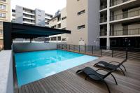 Luxury Bellagio 002 with Sea Views and Inverter - B&B Durban