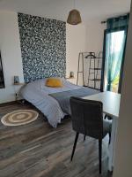 Studio à la campagne, 5 minutes de l'autoroute - Bed and Breakfast Vieux-Manoir