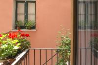 Apartamento con balcón