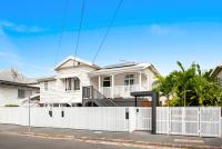 The Clay House - B&B Brisbane