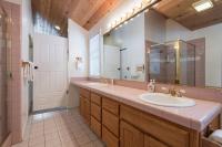 Tahoe Vista Home w/ Spa close to Northstar & Lake - Chambres d'hôtes Tahoe Vista