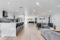 Salt Water Pool Over Look Rocky Mountain View - B&B Sierra Madre