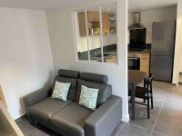 Maison de ville avec parking - Caen centre - Bed and Breakfast Caen