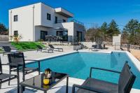 VILLA KARIN-NEW,55m2 pool,playground,amazing view, - B&B Grubine