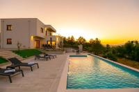 VILLA KARIN-NEW,55m2 pool,playground,amazing view, - Bed and Breakfast Grubine