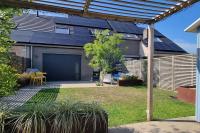 Minus is Joenus - Bed and Breakfast