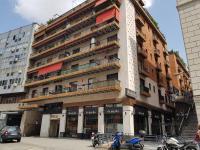 Céntrico y muy tanquilo junto a Plaza de España - Chambres d’hôtes