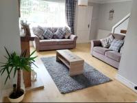 Croeso; Cosy and ideally located for mountains and beaches - B&B
