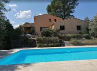 Villa Les Agrions avec piscine - B&B