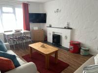 11 Trevarrian Court, Mawgan Porth, Newquay - Chambres d’hôtes