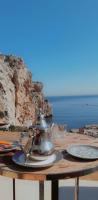 "Seaside Studio with Stunning Views in Belyounech - Bed and Breakfast Tétouan