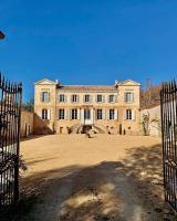 Château Le Repos - Luxury air-conditioned property with pool - B&B