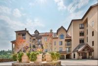 Chamonix 26, Snowmass Ski-In/Ski-Out Condo w/Shared Pool/Hot Tub/Private Washer/Dryer/WiFi - B&B