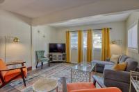 Garland Bungalow Full Kitchen Laundry Set Yard - B&B Spokane