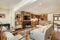 Fasching Haus Unit 6, Condo with Beautiful Decor, Spacious Layout, Great Location - Chambres d’hôtes Aspen