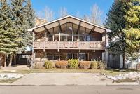 118 E. Bleeker Street Home, Large, Two-Level Home/Duplex with Private Deck & On-Site Parking - B&B Aspen