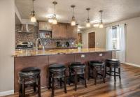 Theatrical Escape South Hill Home near Downtown - B&B Spokane