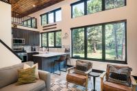 Private Cabin Couples, Families, Ski & Hike - B&B