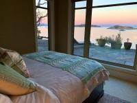Waterfront Escape in Nanoose Bay with breakfast - Bed and Breakfast Nanoose Bay