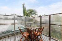 'Studio 43' Vintage Warehouse Vibes in Fitzroy North - Bed and Breakfast Melbourne