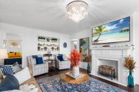 B&B West Palm Beach - Chic Vacation Home close to Downtown - Casa Azul - Bed and Breakfast West Palm Beach