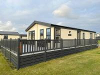 Modern Lodge with Amazing Views - B&B Newquay