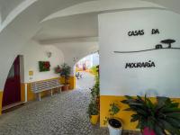 Évora City Break Apartment with Patio in the Historic Centre - B&B Évora