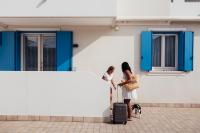 Appartamento con 2 Camere da Letto e Vista Piscina