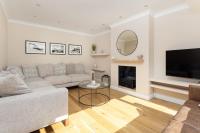 Ennerdale House - Air Host & Stay - Formby - Chambres d’hôtes Formby