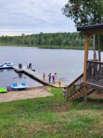 BowLakeHouse - Lakefront Cottage with Beach - B&B Bancroft