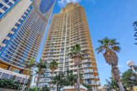 Beachfront & City View, Huge 2 Bedroom Apartment, Imperial Surf Resort - B&B Gold Coast