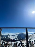 Apartamento con vistas a las montañas