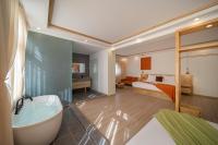 Family Room with Mountain View
