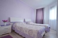 Appartamento con 2 Camere da Letto e Balcone Vista Città