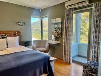Deluxe Double Room with Ocean View - Whale