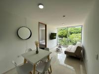Increíble apartamento de 2 habitaciones con vista verde - Ferienwohnung Barranquilla