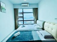 B&B Kota Kinabalu - Jesselton Quay 2 Bedrooms Seaview Condo 28 - Bed and Breakfast Kota Kinabalu