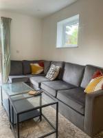 Exquisite Long-Term Living in Cardiff's Heart - B&B Cardiff