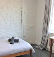 Peaceful, central Dartmouth location. Sleeps 6 - B&B Dartmouth