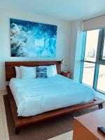 Suite Deluxe con 1 Camera da Letto e Vista Oceano Parziale