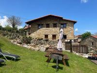 Apartamentos Los Tojos - Ferienwohnung