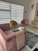 Maadima, The Yard - Ferienwohnung Edenvale