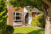 Harborne QE cul-de-sac - B&B Birmingham