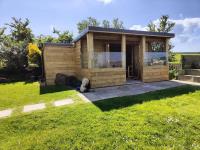 Little Swelle Cabin with awesome Sea views - B&B