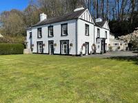 B&B Llandysul - Dol Llan Mansion - Bed and Breakfast Llandysul