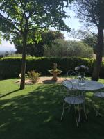 Chambre d hôte Lavande "Au fond du jardin" - B&B