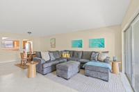 Steps To Beach! 4 Condos In 1- Perfect For Groups - B&B